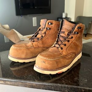 Brunt Marin Composite safety toe, moc toe work boot.